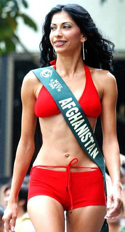 ویدا صمدزی، دختر افغان امریکانشین در مسابقات دختر زیبای سال ۲۰۰۳