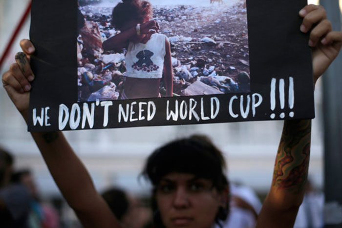 اعتراض برضد جام جهانی فوتبال