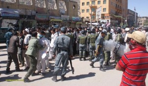 Kabul: bavaglio ai manifestanti nell'anniversario del colpo di stato