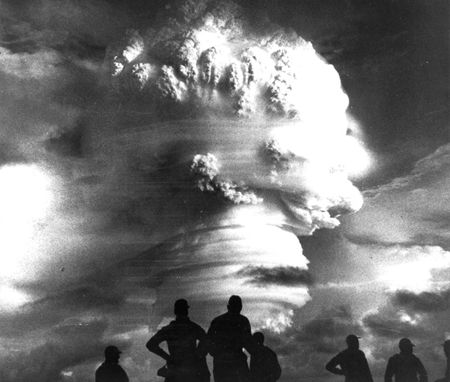 سربازانی که در معرض شعاع خطرناک اتمی قرار داده شدند